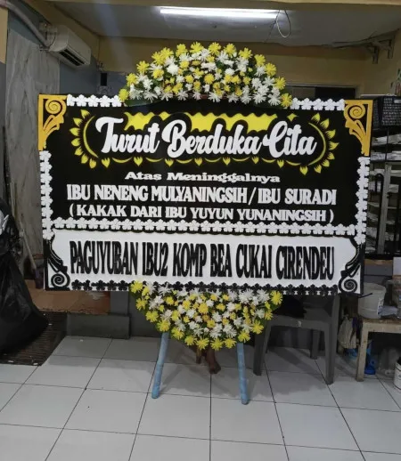 Papan Bunga Duka Gaga